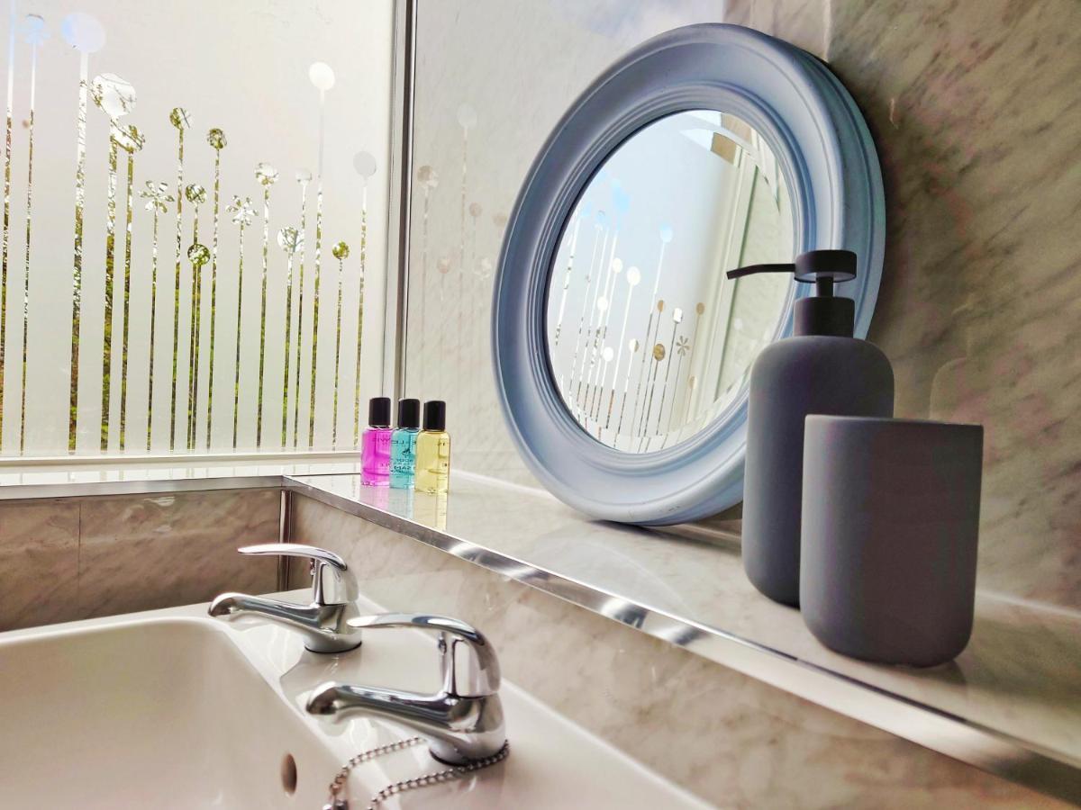 Bed and Breakfast Norham Bike Yard Экстерьер фото